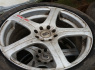 Black Racing  R-17, Lieti ratlankiai