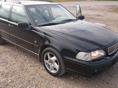 Volvo V70 2000 m., Universalas
